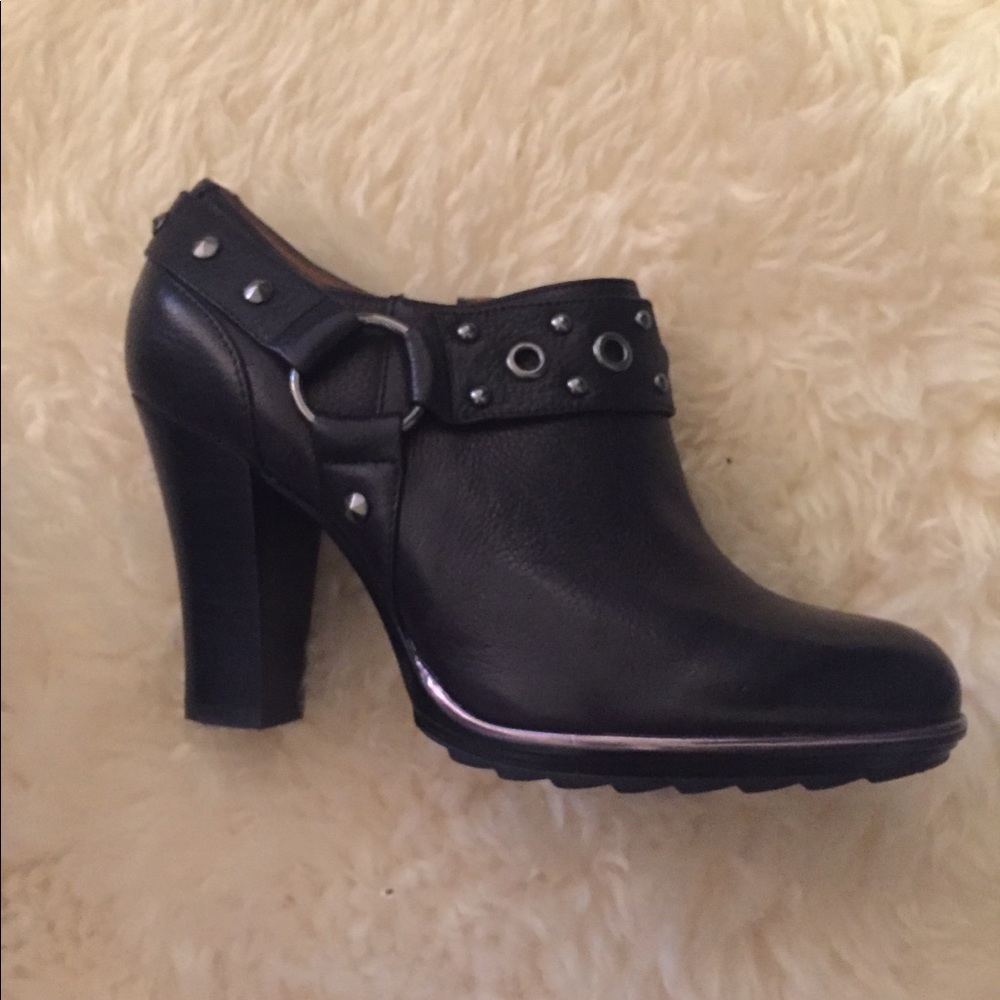 Sofft Ankle Boots